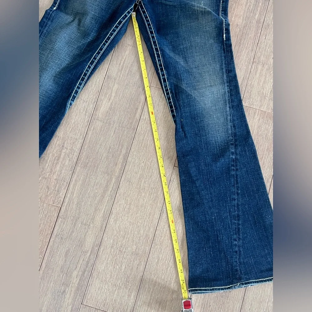 True Religion Dark Blue Flared Jeans - Picture 7 of 13